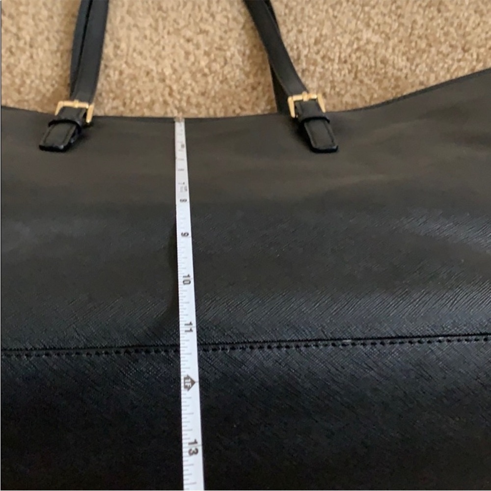 Michael Kors Elegant Black Tote - Picture 3 of 5